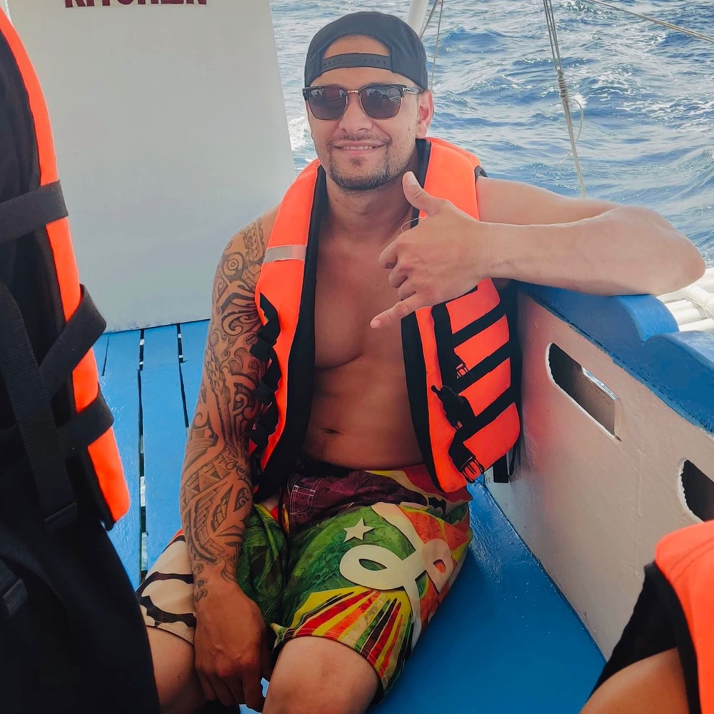 Meet your Posher, Will